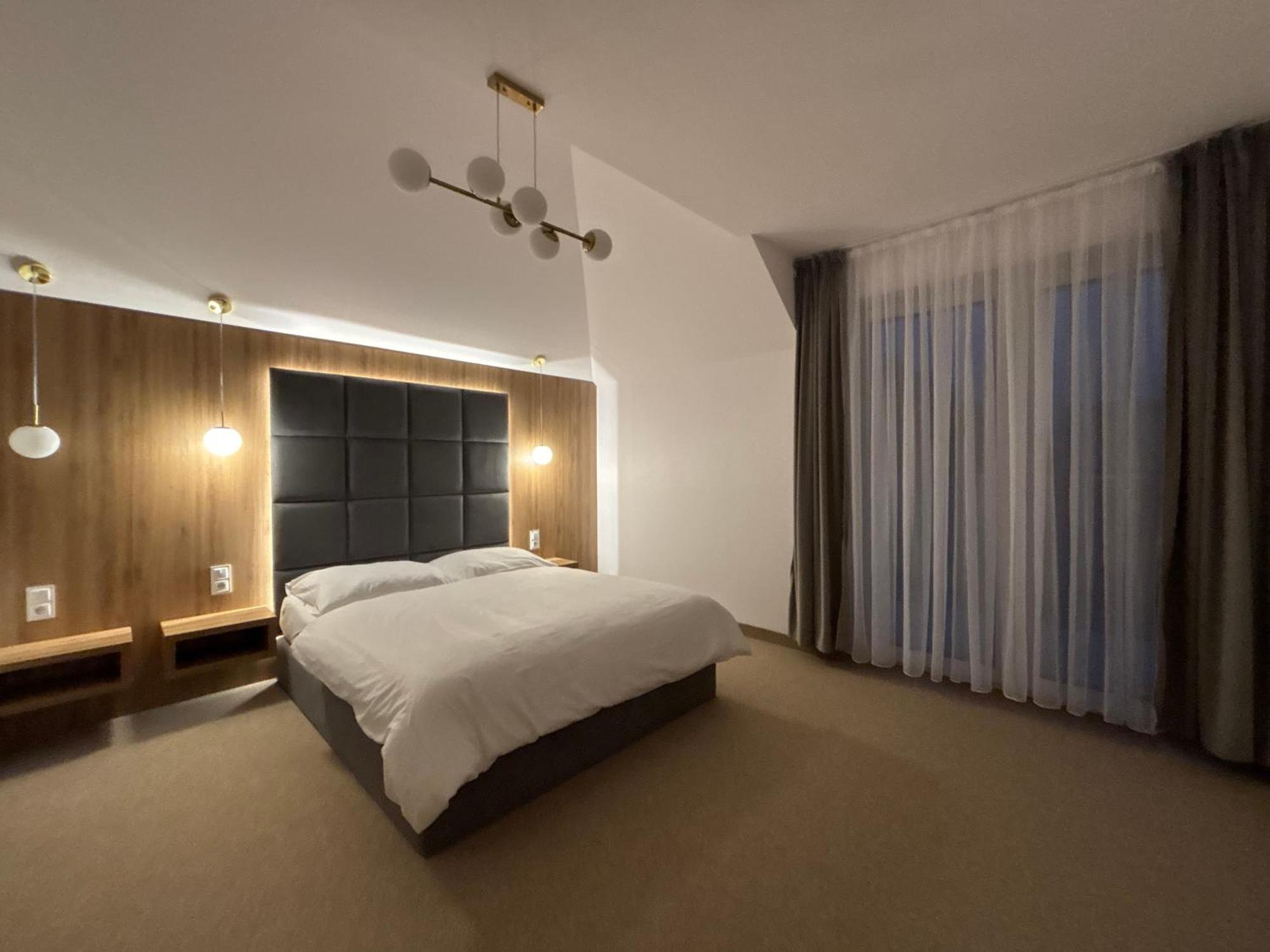 Resort Eden - Domki, Pokoje, Apartamenty Ястшембя-Гура Екстер'єр фото